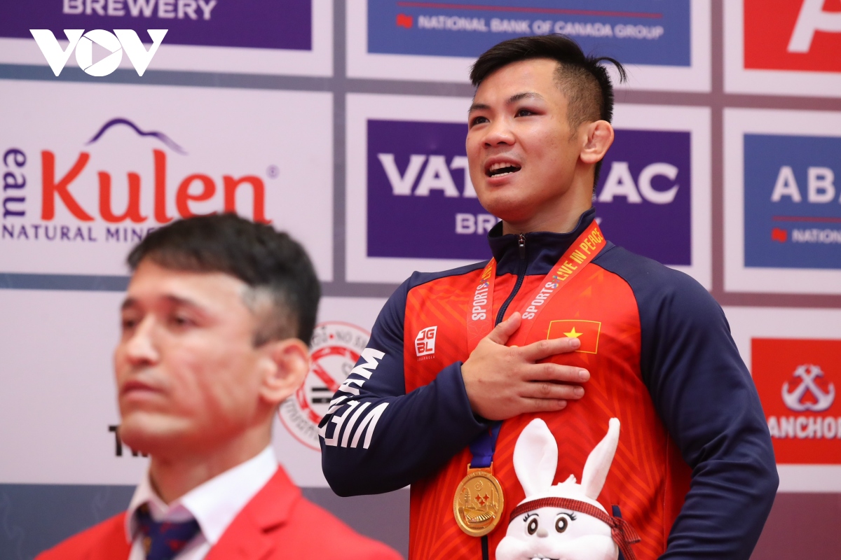 Đào Hồng Sơn bảo vệ thành công HCV Jujitsu SEA Games